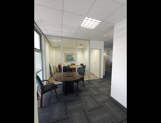 164M² OFFICE TO LET IN UMHLANGA RIDGESIDE